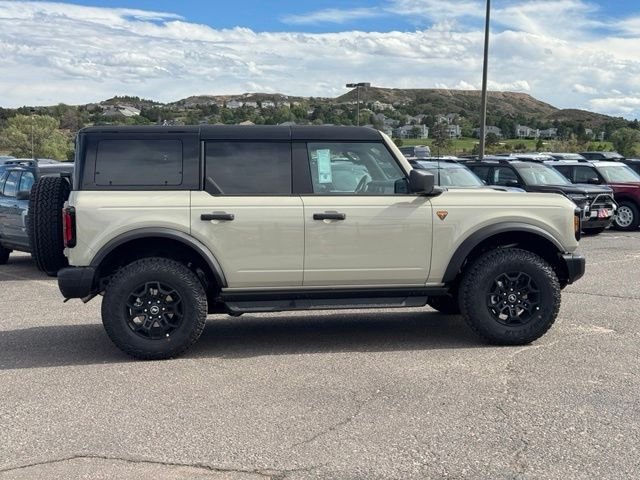 New 2026 Desert Sand Ford Badlands® image 6