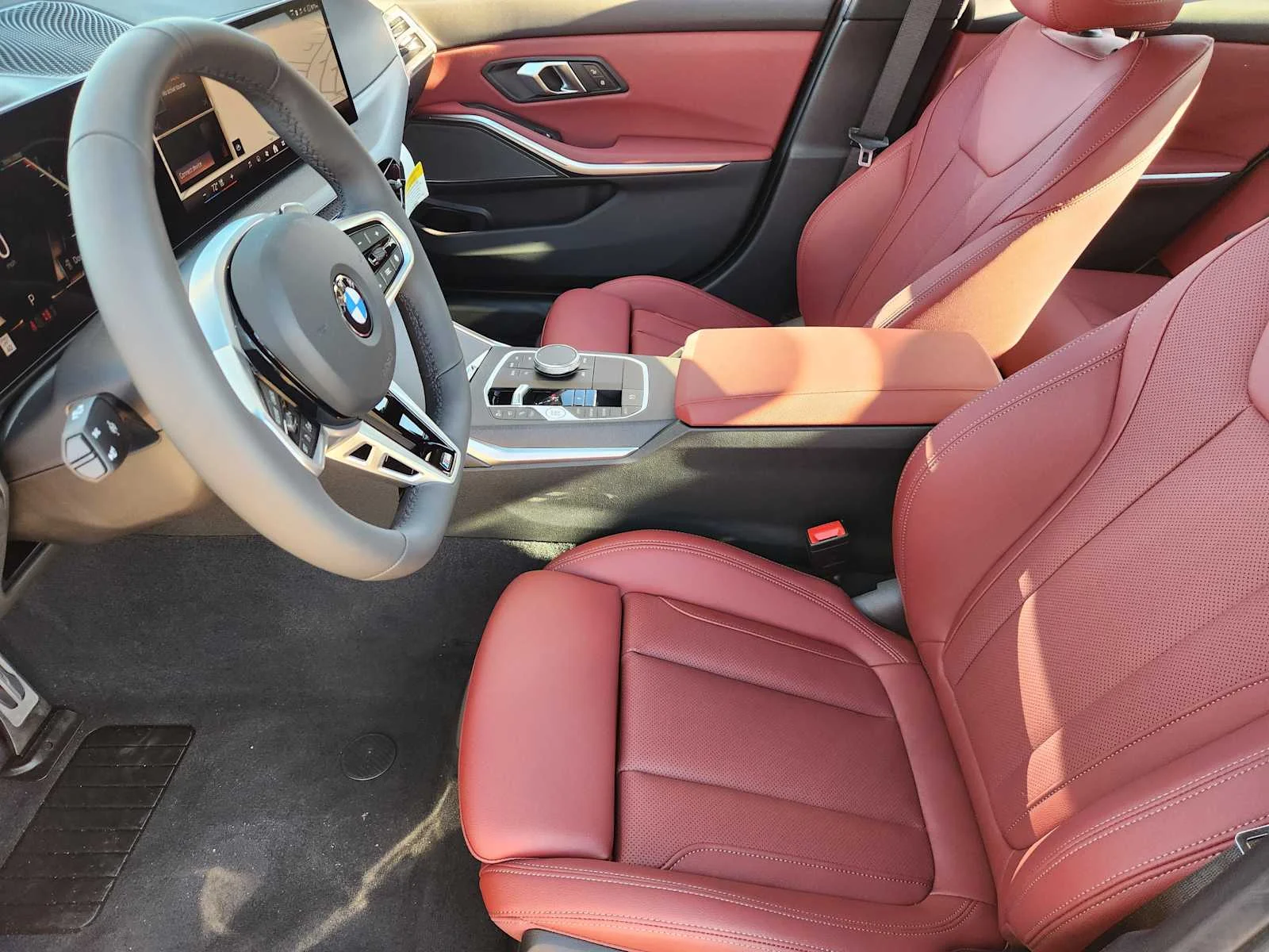 New 2026 Black Sapphire Metallic BMW 330i NA image 4