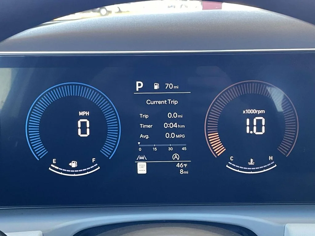 New 2026 White Hyundai SEL image 19