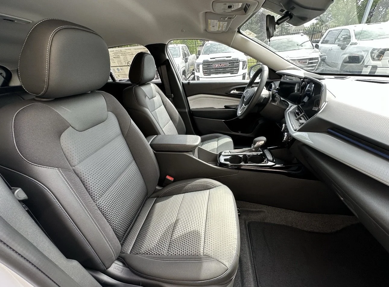 New 2026 Summit White Chevrolet LT image 18