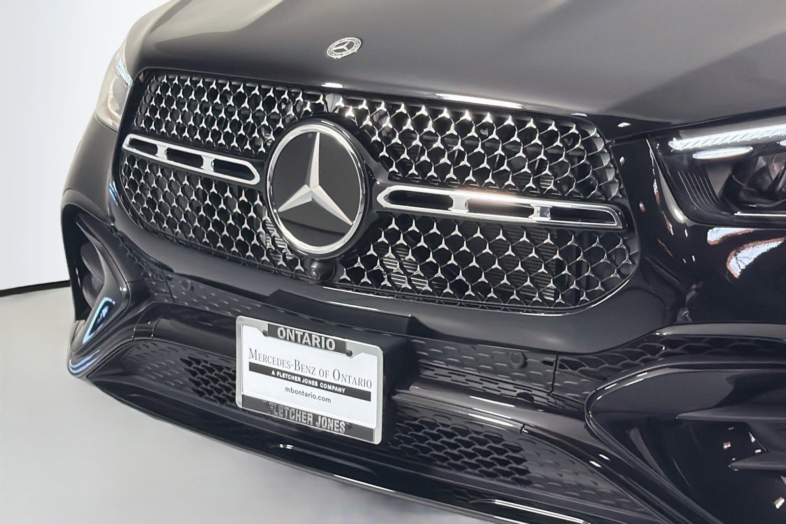 New 2026 Obsidian Black Metallic Mercedes-Benz GLE 450 4MATIC® SUV image 12