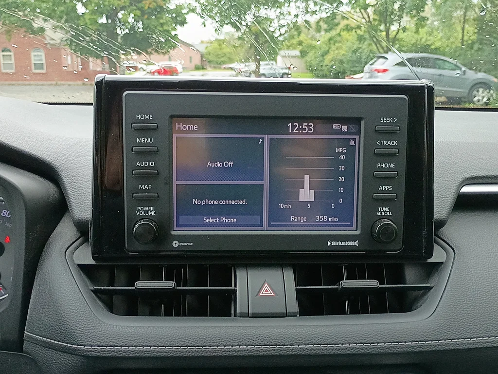 Used 2020 Midnight Black Metallic Toyota LE image 21