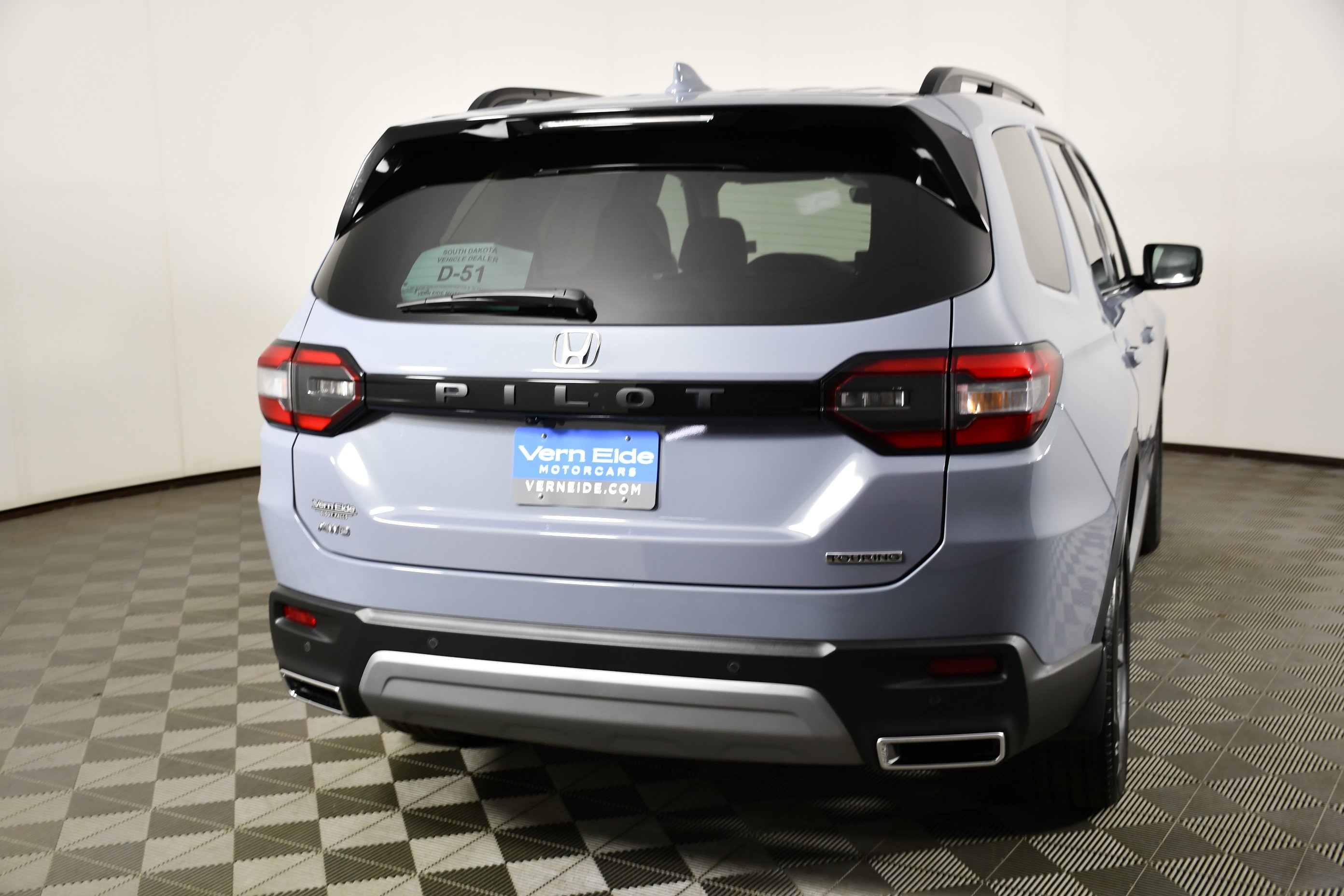 Certified Used 2025 Sonic Gray Pearl Honda AWD TRG image 7