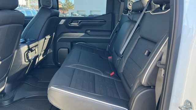 2026 GMC Sierra 1500 AT4X - Photo 32