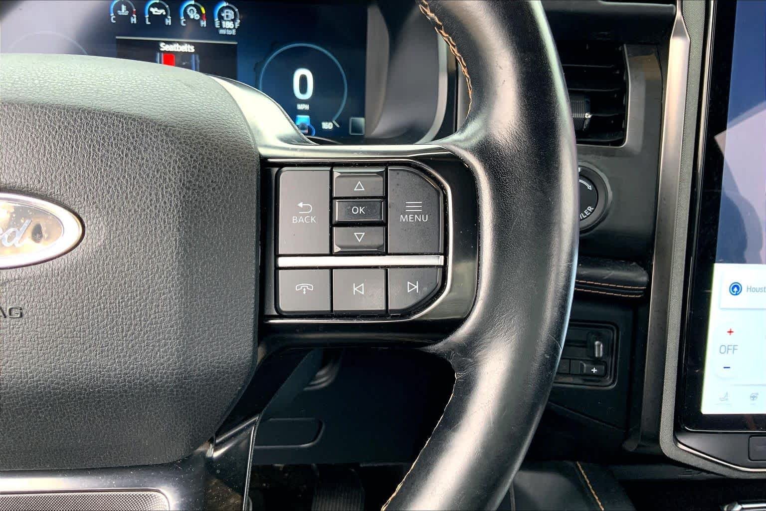 Used 2023 Agate Black Ford Platinum image 24