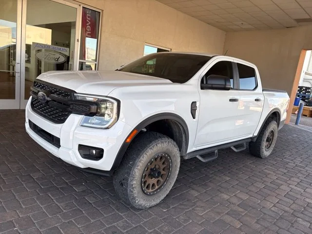 Used 2024 Oxford White Ford XL image 1
