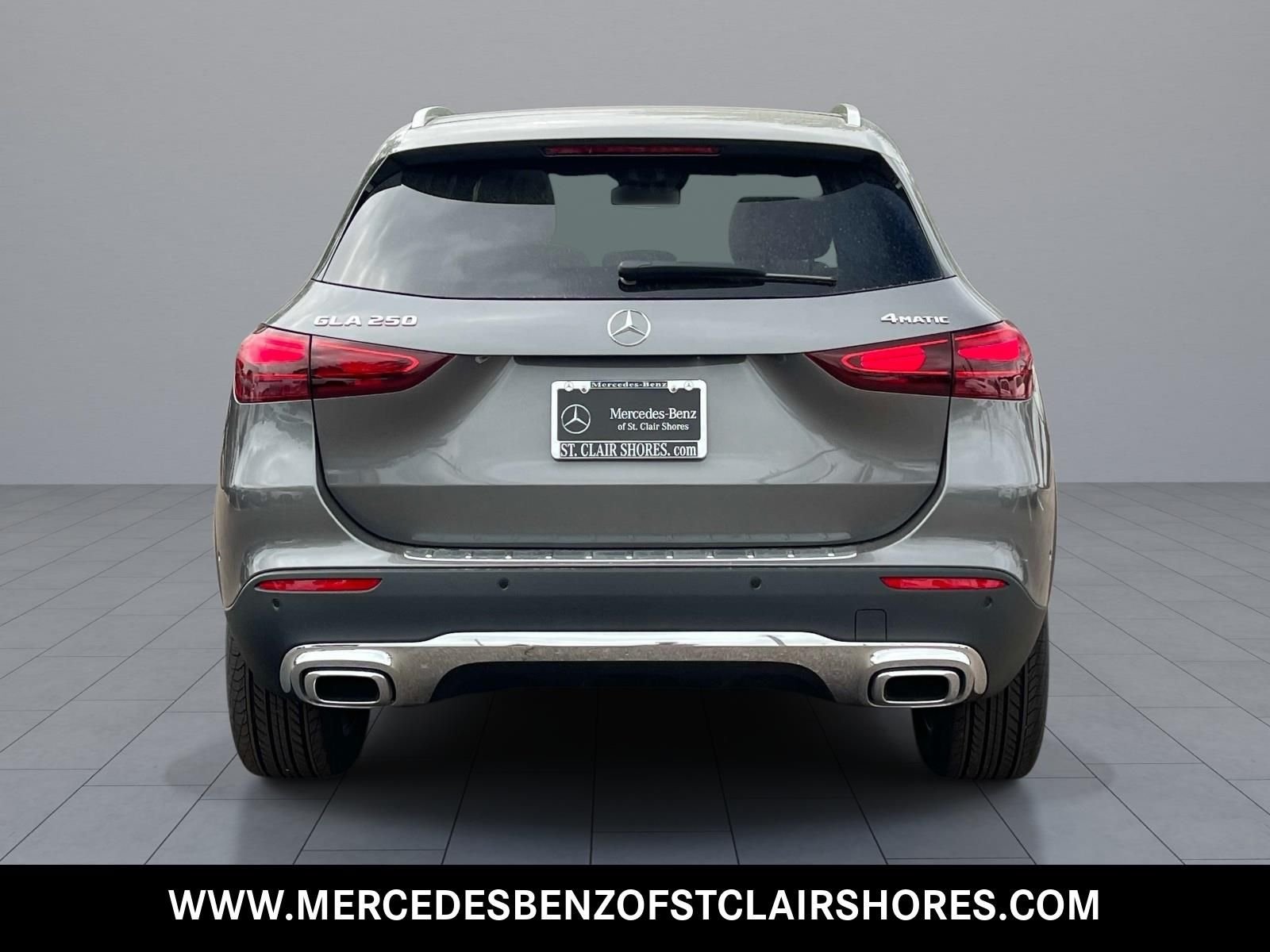 New 2026 Mountain Grey Metallic Mercedes-Benz GLA 250 image 5