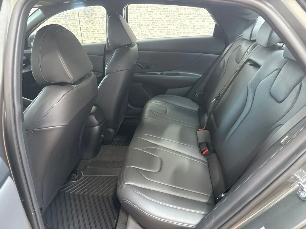 New 2026 Amazon Gray Hyundai SEL Sport image 13