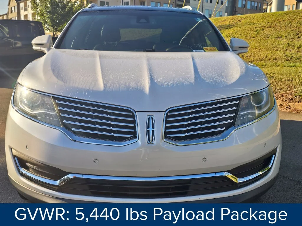 Certified Used 2018 White Lincoln Reserve image 8