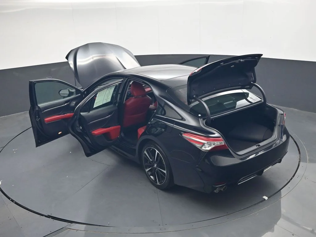 Used 2018 Midnight Black Metallic Toyota XSE image 42