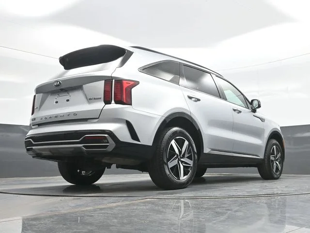 Used 2021 Silver Kia EX image 18