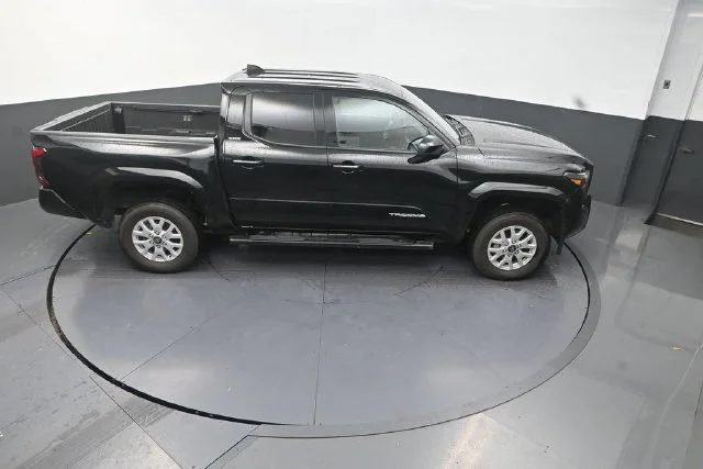 Used 2025 Black Toyota SR5 image 30