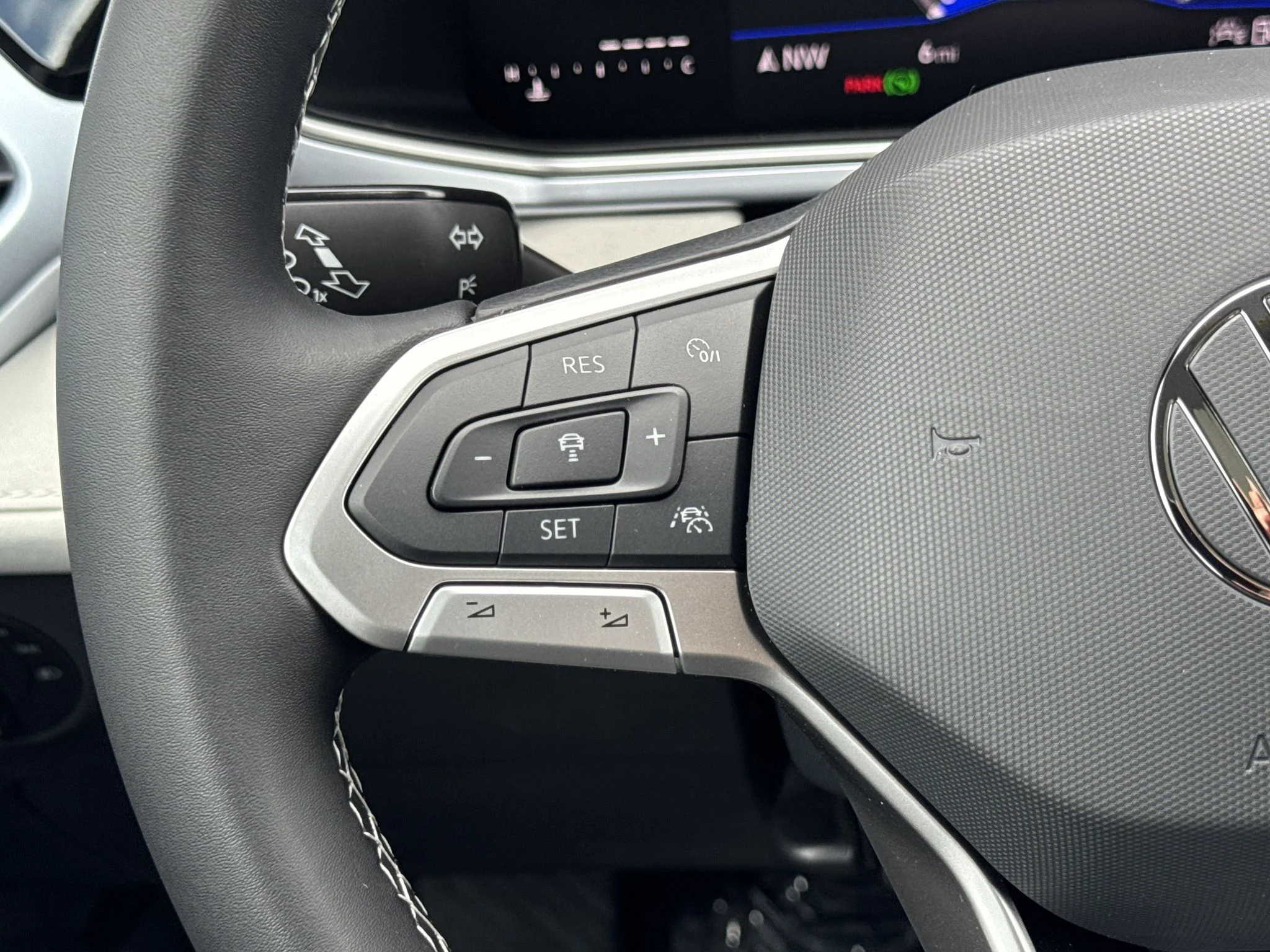 New 2026 Platinum Gray Metallic Volkswagen SE image 18