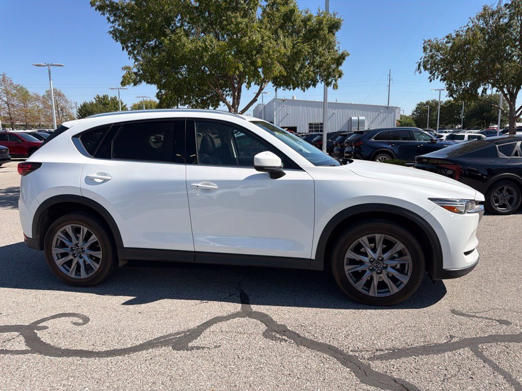 Used 2020 White Mazda Grand Touring Reserve image 4