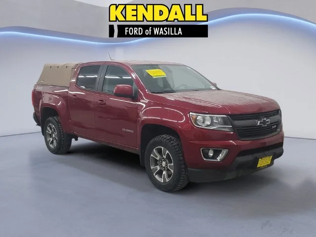 Used 2019 Red Chevrolet Z71 image 7