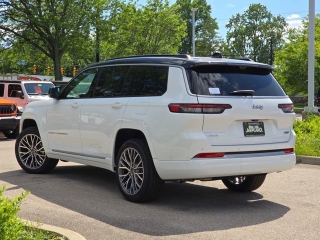 New 2026 Bright White Clear-Coat Exterior Paint Jeep Summit image 36