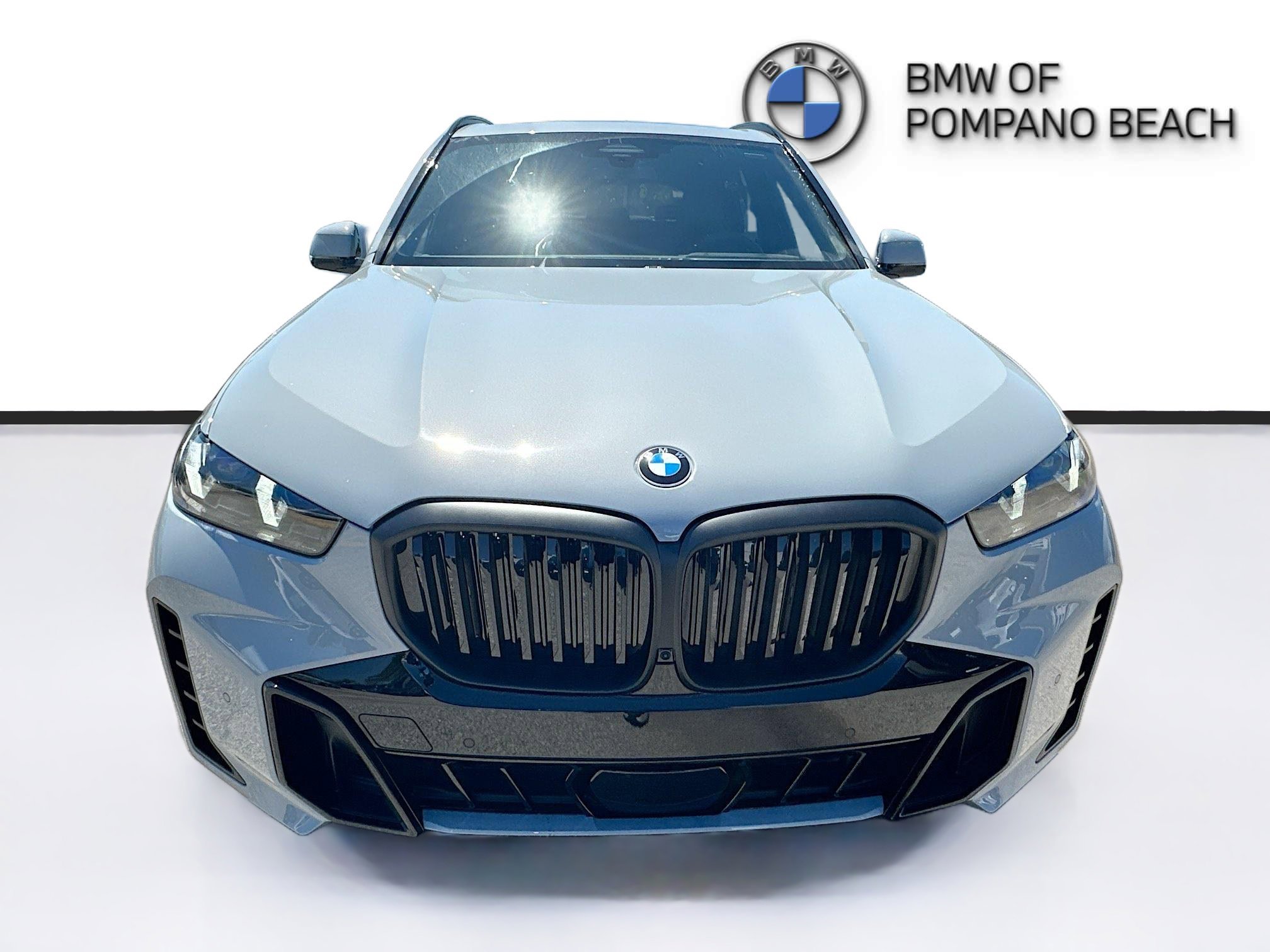 New 2026 Brooklyn Grey Metallic BMW sDrive40i image 2