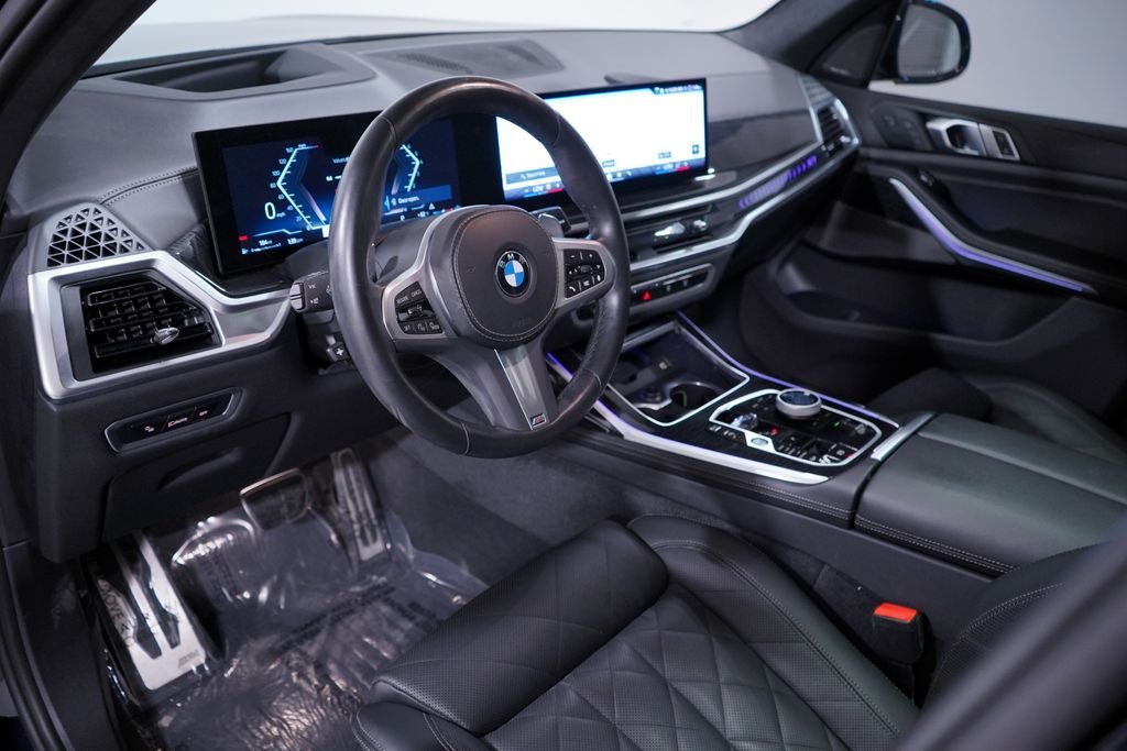 Certified Used 2024 Carbon Black Metallic BMW xDrive40i image 6