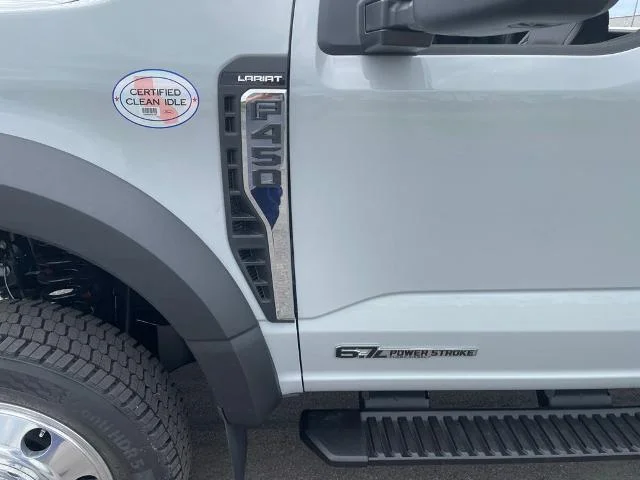 New 2026 Avalanche Gray Ford F-450® LARIAT® image 44