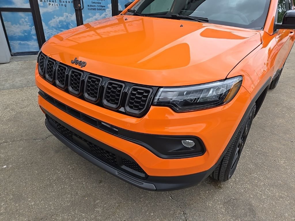 New 2026 Joose Exterior Paint Jeep Latitude image 15