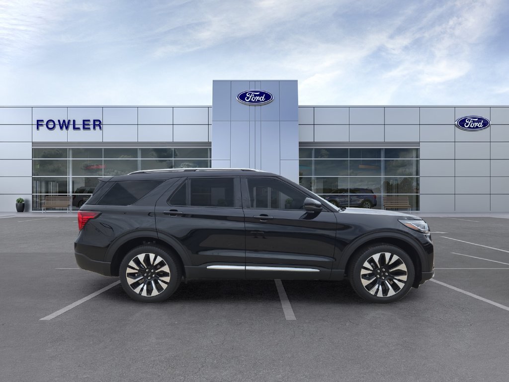 New 2027 Agate Black Metallic Ford Platinum™ image 4