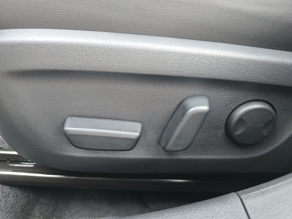 New 2026 Machine Gray Metallic Mazda 2.5 S Preferred image 18