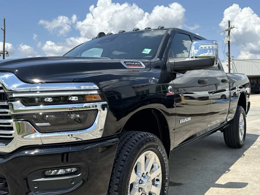 2026 RAM 2500 Laramie - Photo 7