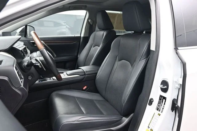 Used 2021 White Lexus 350 image 5