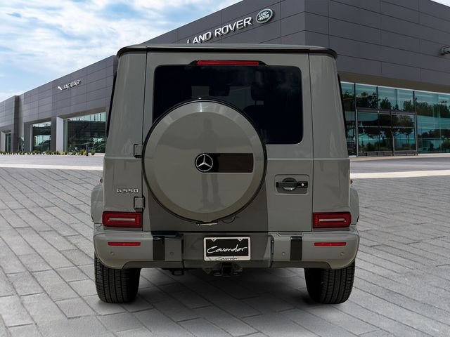 Used 2022 Gray Mercedes-Benz G 550 image 4