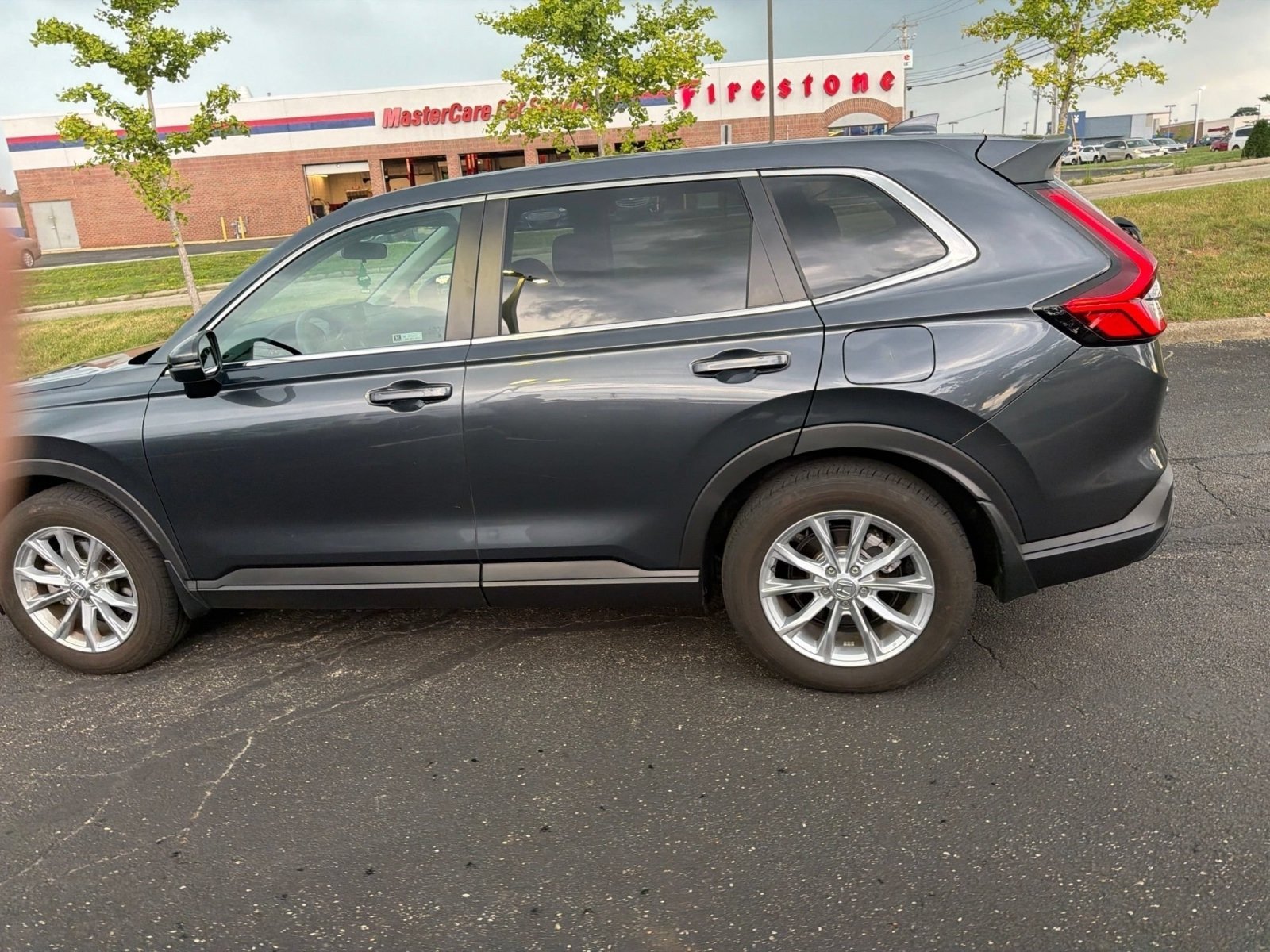 2024 Honda CR-V EX - Photo 31
