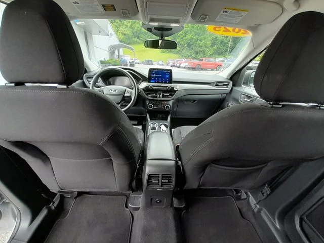 Used 2025 Silver Ford Active image 38