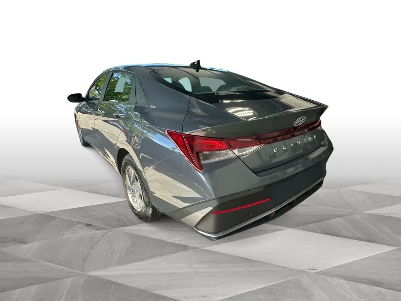 Certified Used 2026 Ecotronic Gray Hyundai SE image 6