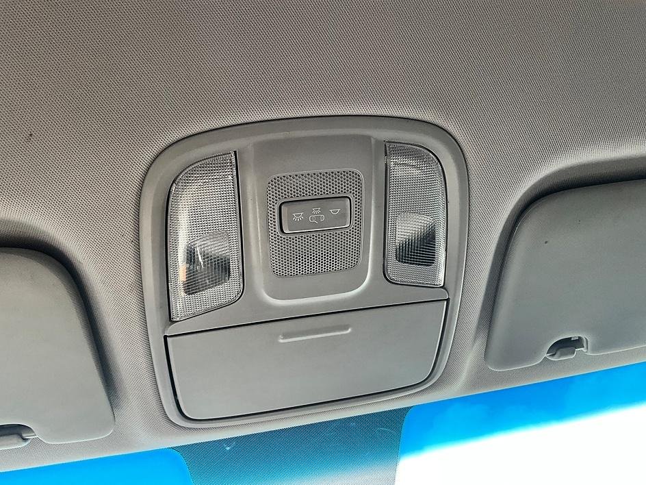 Used 2018 Red Kia LX image 24
