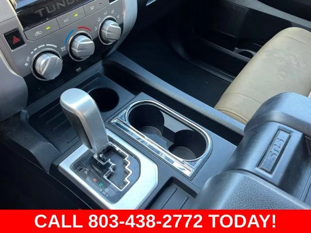Used 2015 Blue Toyota SR5 image 24