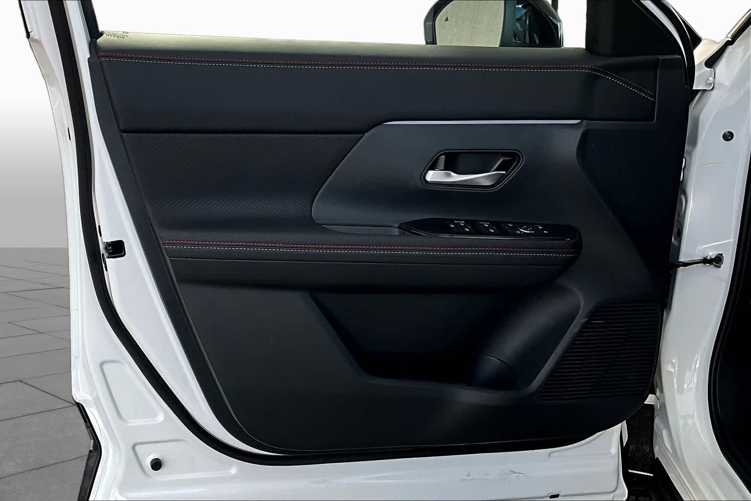 2026 Nissan KICKS SR AWD - Photo 13