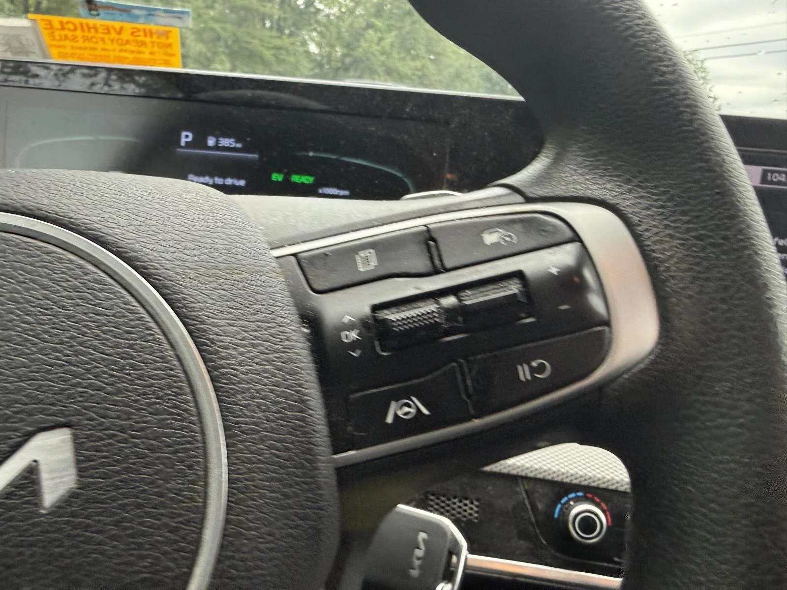 Used 2023 Fusion Black Kia LX image 15