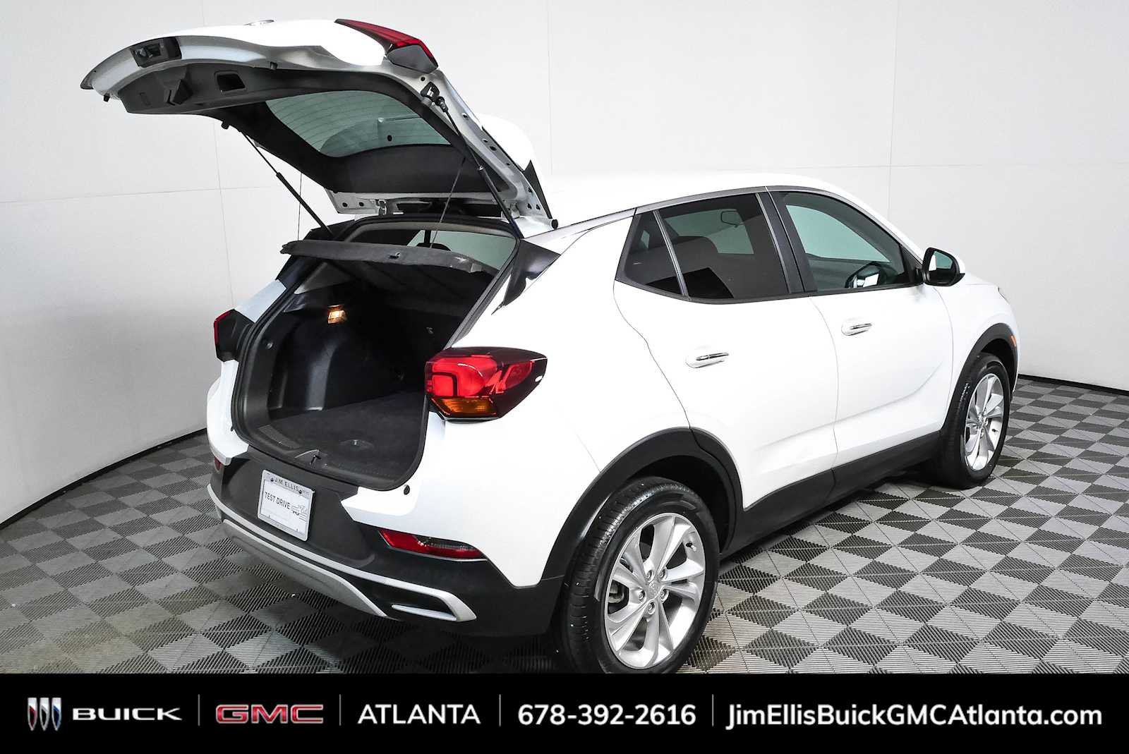 Used 2023 Summit White Buick Preferred image 23