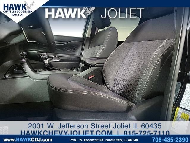 Used 2025 Black Ford XLT image 11