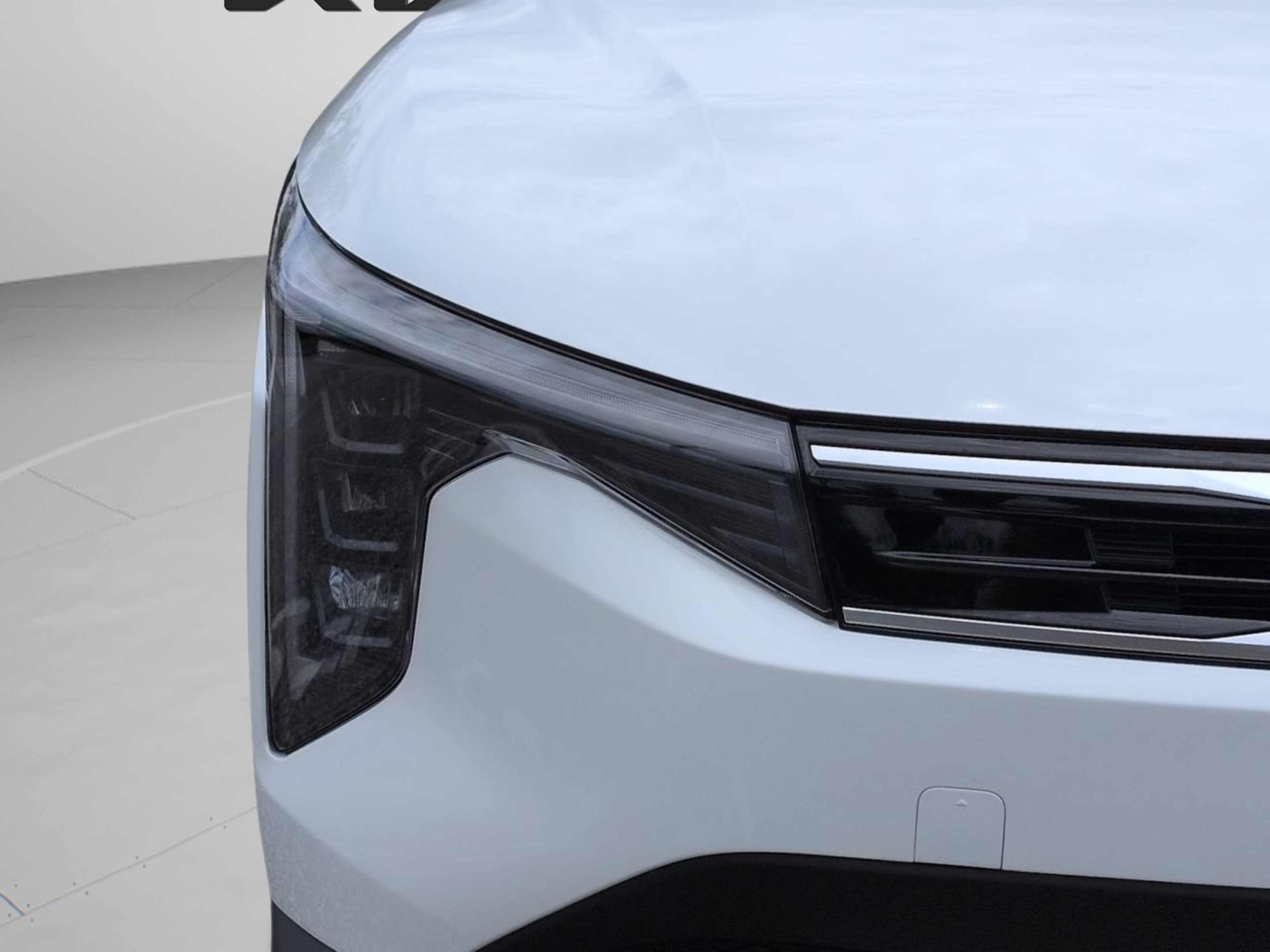 New 2026 Snow White Pearl Kia EX image 12