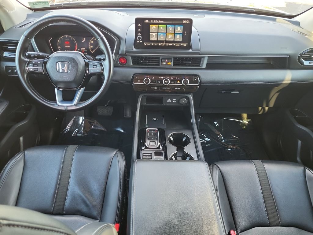 Used 2024 Black Honda EX-L image 16