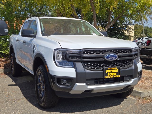 New 2026 White Ford XLT image 3