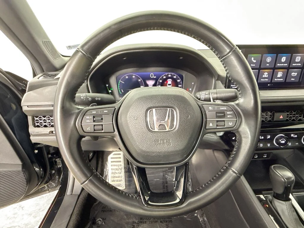 Used 2024  Honda Sport-L image 11
