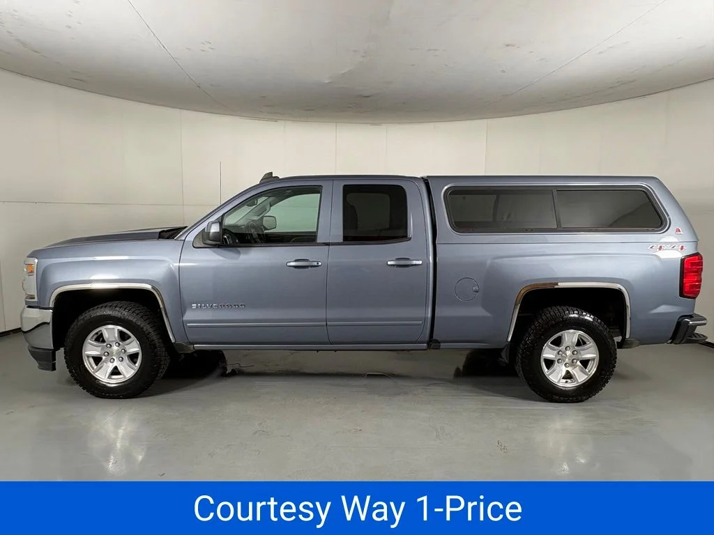 Used 2016 Gray Chevrolet LT image 7