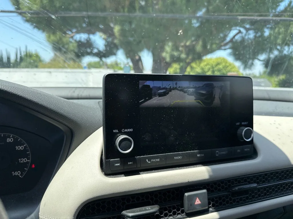 Used 2024 White Honda LX image 9