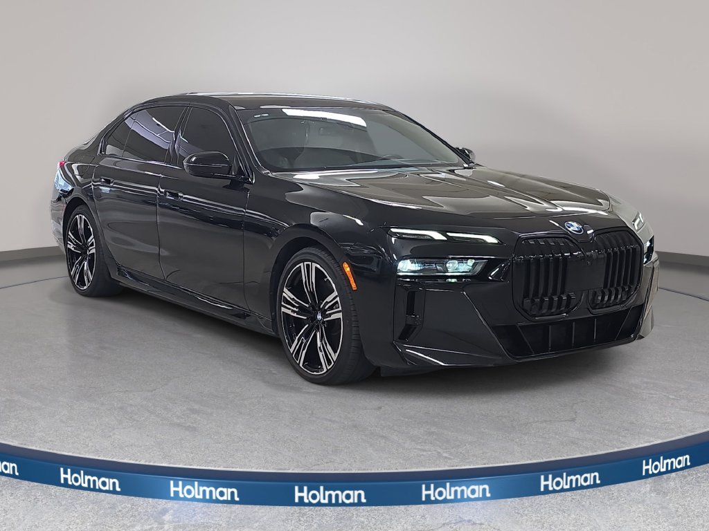 Certified Used 2023 Black Sapphire Metallic BMW xDrive60 image 4