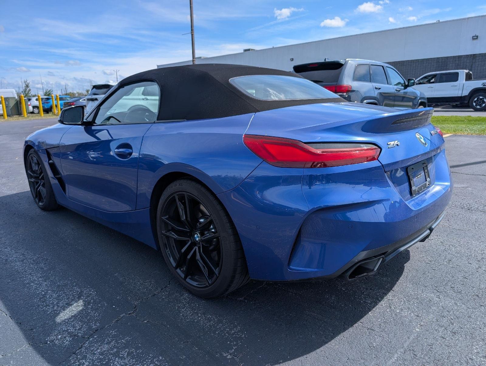 Used 2025 Portimao Blue Metallic BMW M40i image 7