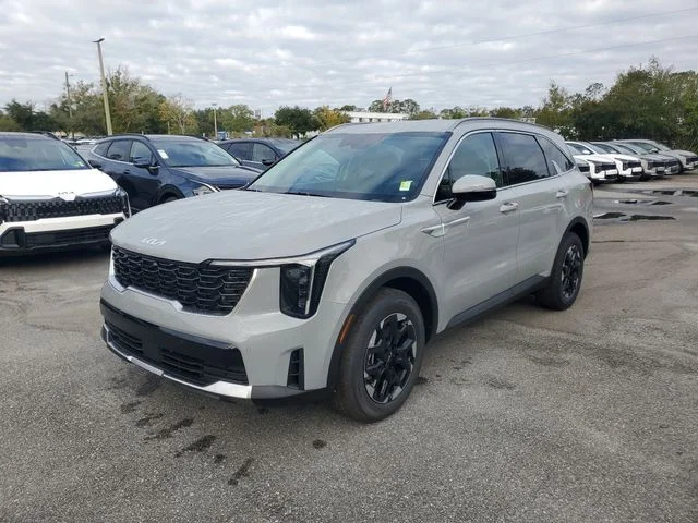 New 2026 Wolf Gray Kia S image 4