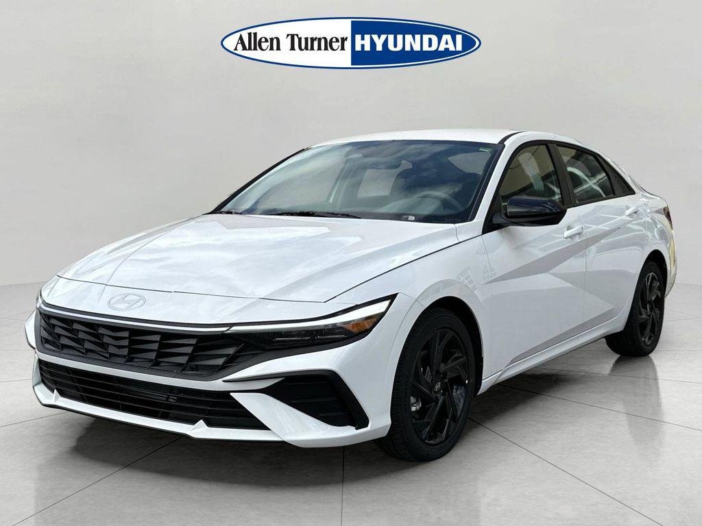 New 2026 Serenity White Hyundai SEL Sport image 3