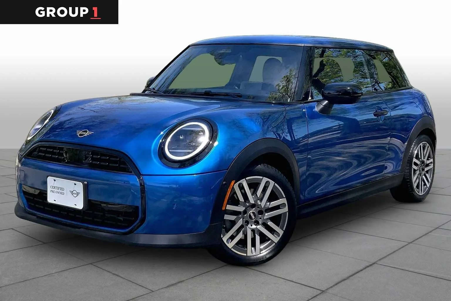 2026 MINI Hardtop Cooper Signature's photo