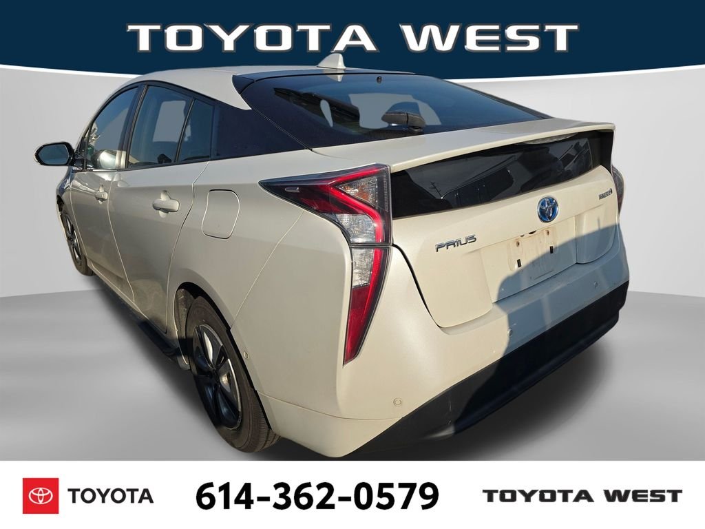 Used 2017 White Toyota Four image 4